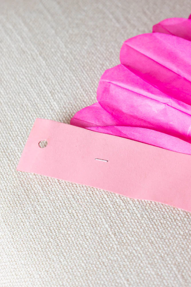 Beautiful Handcrafted Classic Paper Garland in Pink & Orange - Image 7