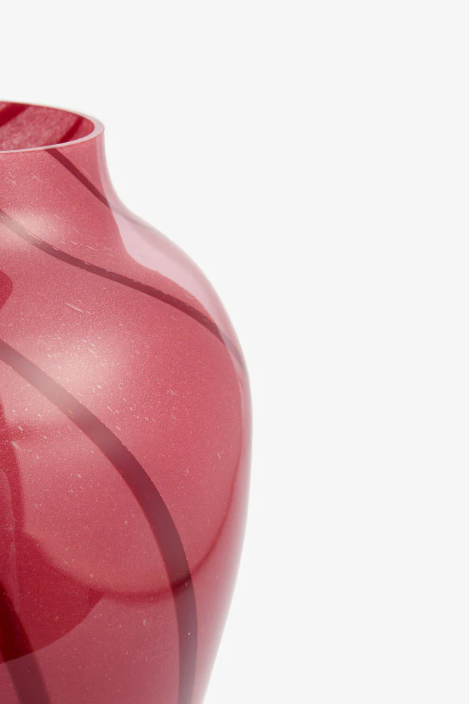 Beautiful Pink & Deep Red Swirl Vase - Image 6