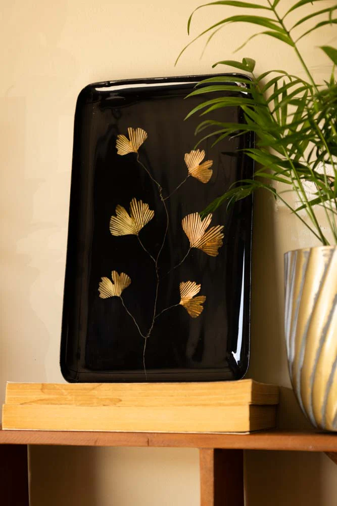 Black & Gold Ginkgo Leaf Tray - Image 3