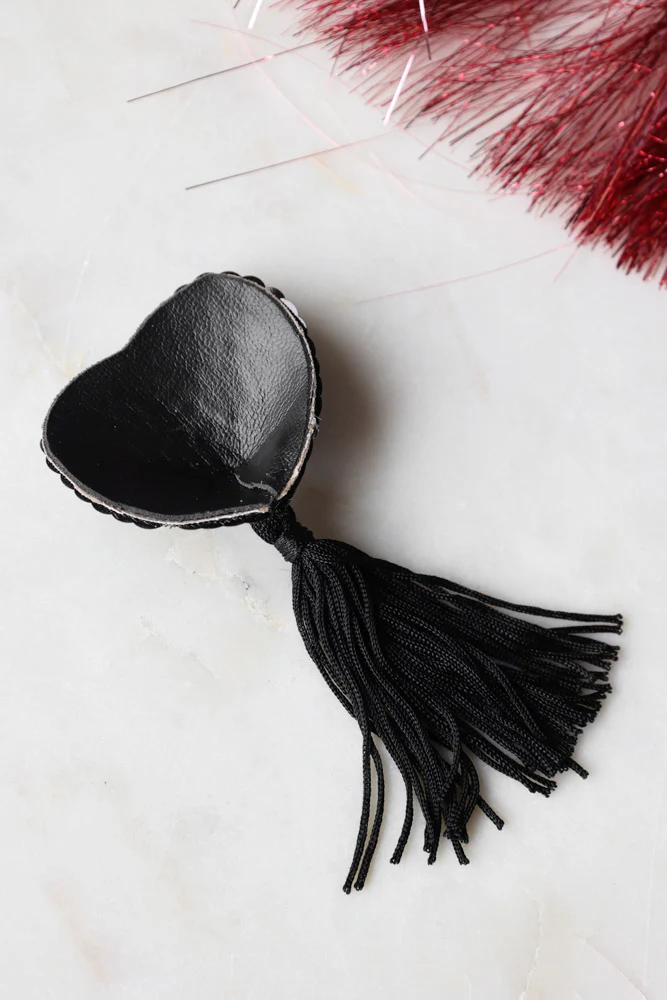 Black Heart Sequin Nipple Tassels - Image 5