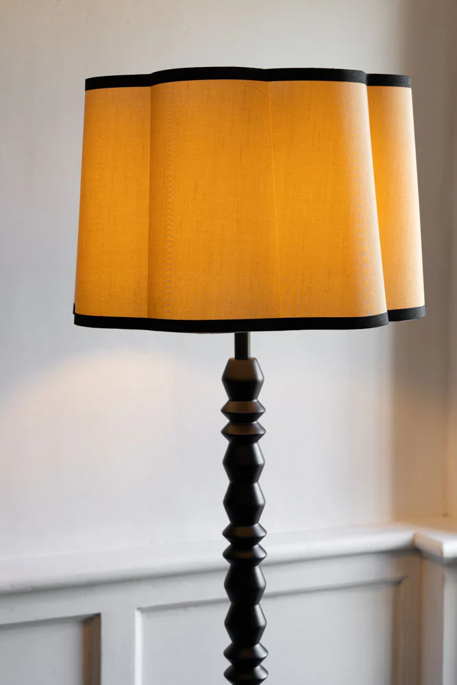 Black Spindle Floor Lamp With Scalloped Shade - Image 8