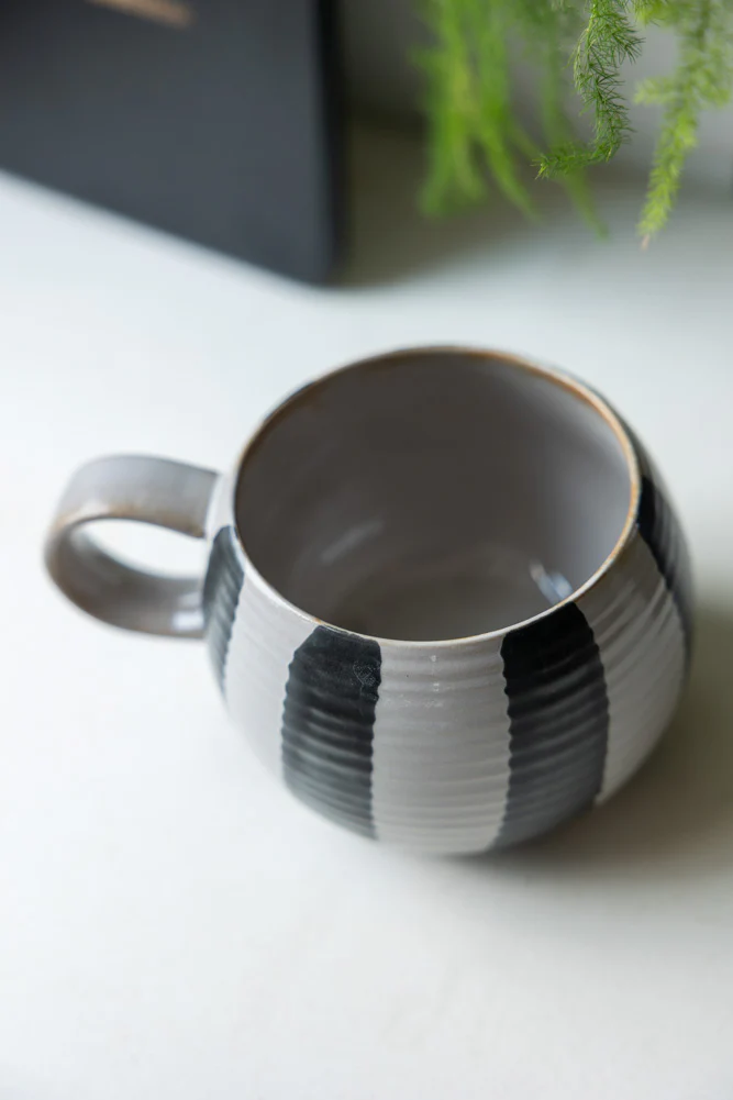 Black & White Stripe Cuddle Mug - Image 2