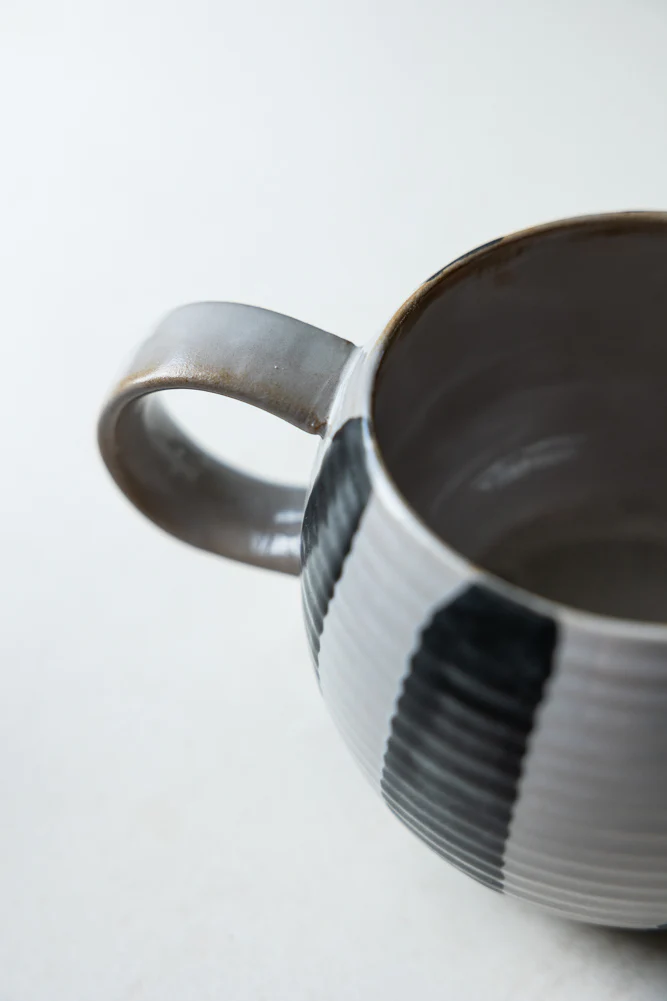 Black & White Stripe Cuddle Mug - Image 3