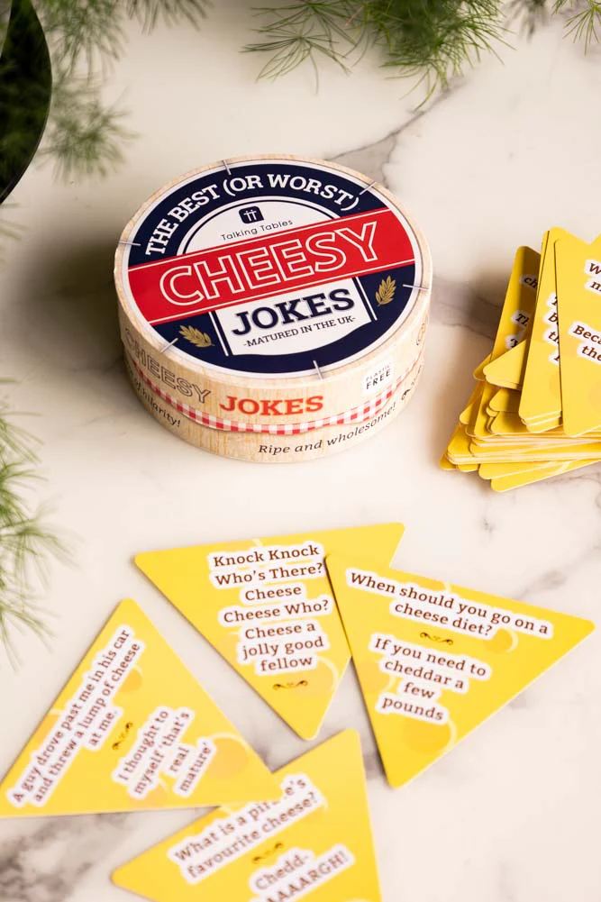 Cheesy Jokes Party Game - Image 3