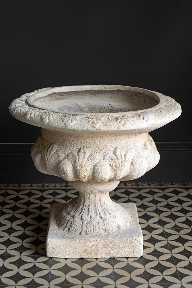 Classical Stone-Effect Planter - Image 7