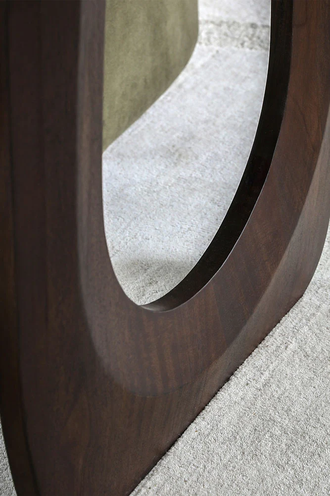 Curved Mango Wood Dining Table - Image 3