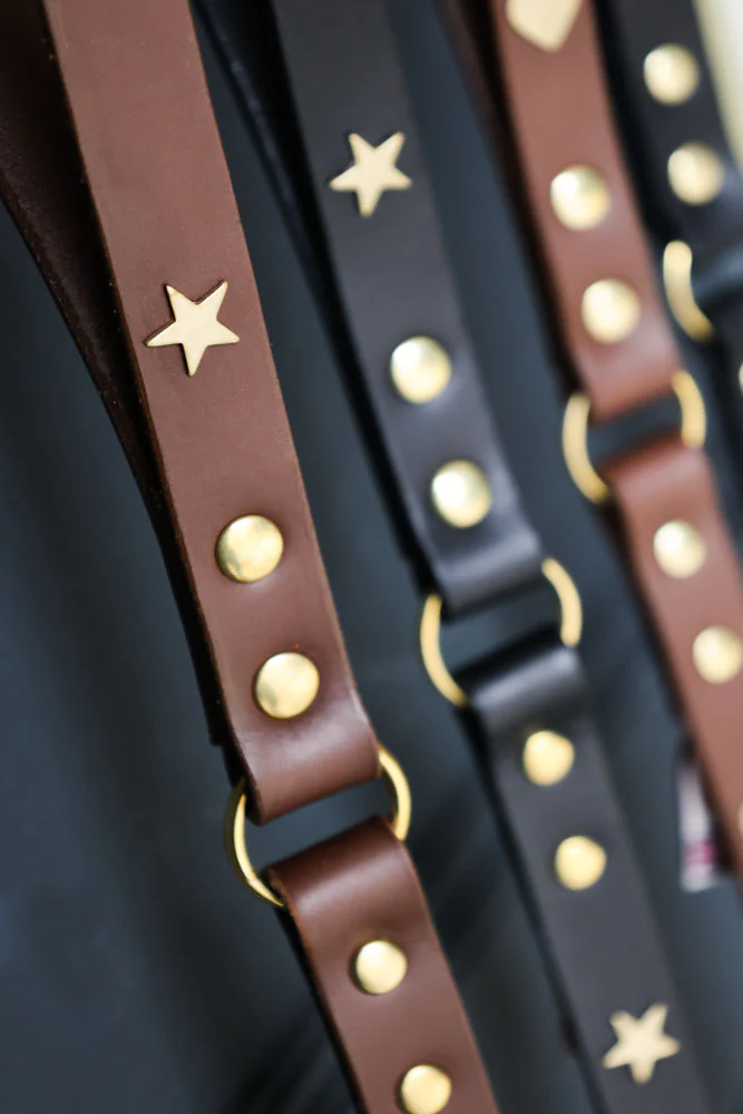 Dark Brown Leather Dog Lead With Stars - Image 3