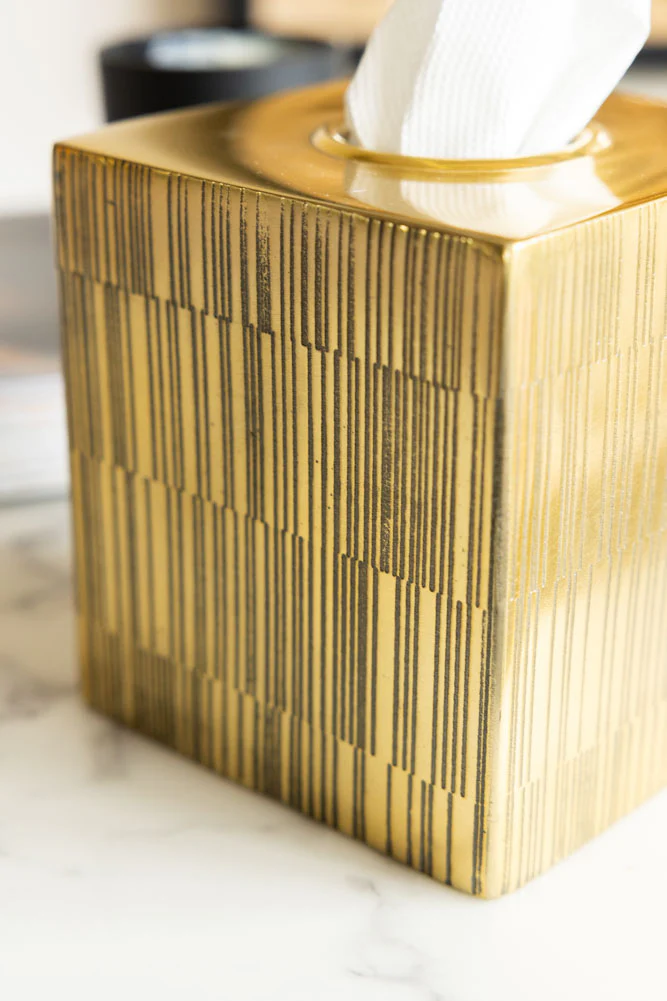 Fine Line Detail Gold Effect Tissue Box - Image 4