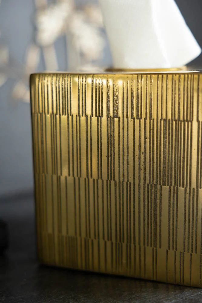 Fine Line Detail Gold Effect Tissue Box - Image 5