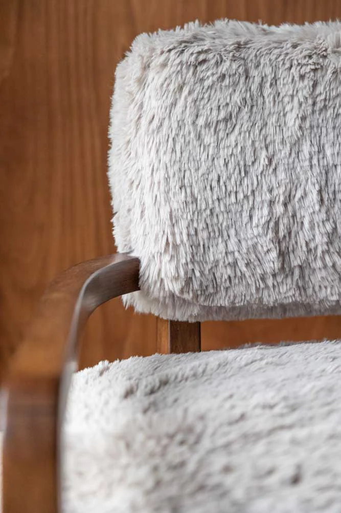 Fluffy Armchair - Image 5