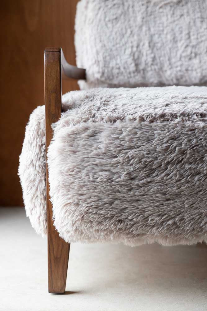 Fluffy Armchair - Image 6