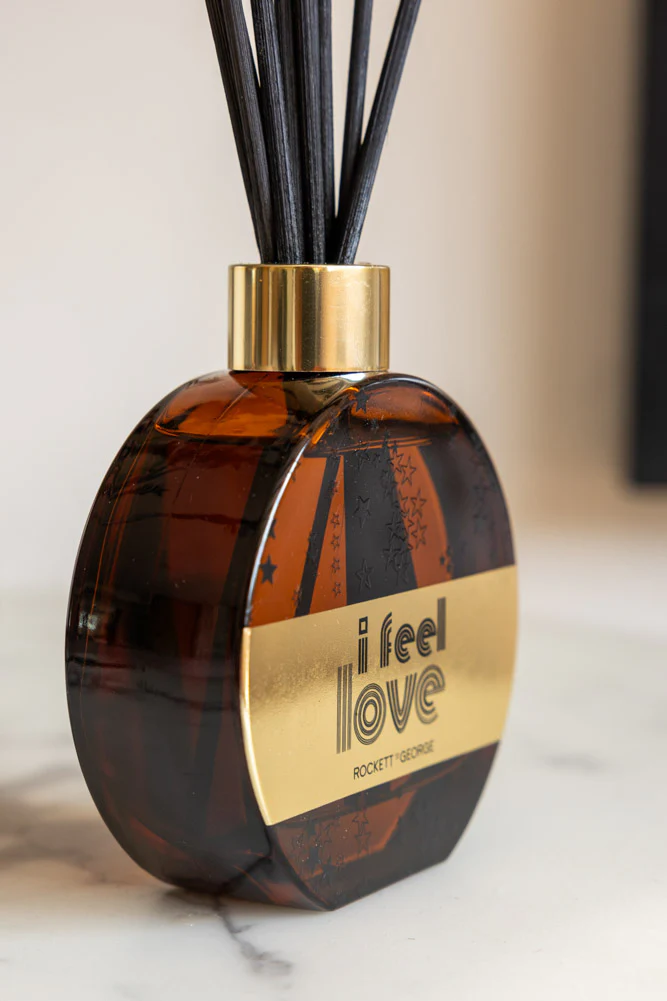 I Feel Love Cedarwood & Frankincense Reed Diffuser - 180ml - Image 3