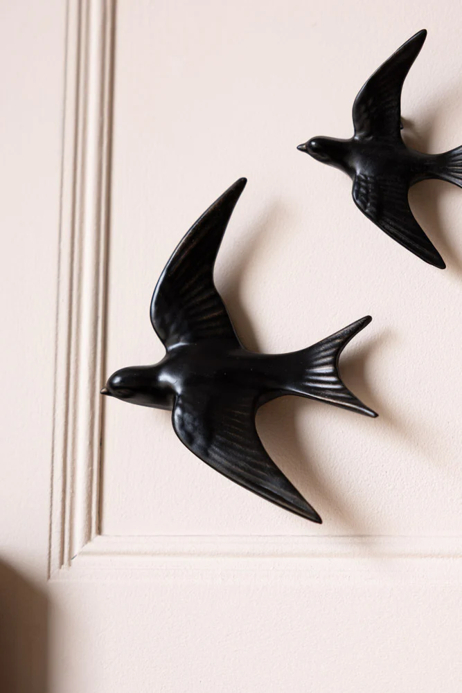 Large Black Swallow Wall Decoration - Image 3