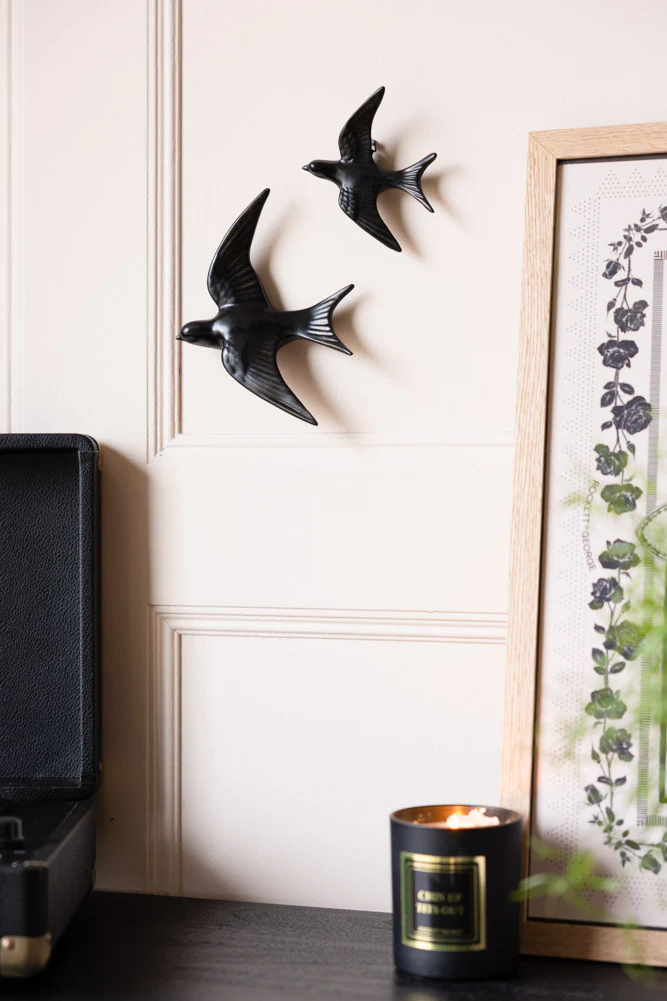 Large Black Swallow Wall Decoration - Image 8
