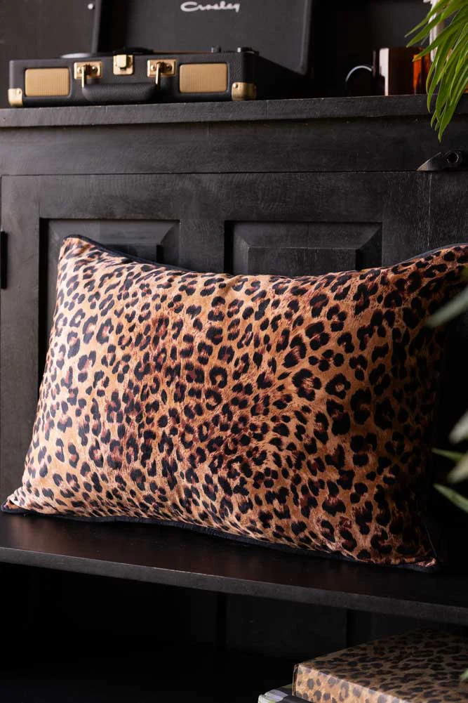 Leopard Love Print Cushion - Image 3