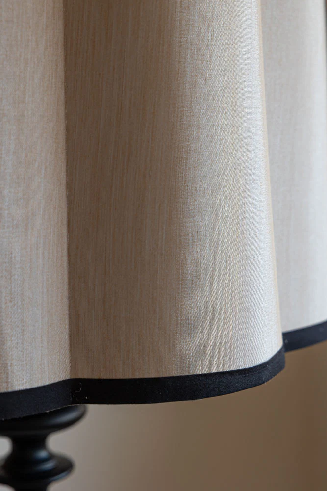 Oyster Scalloped Easyfit Lampshade - Image 9
