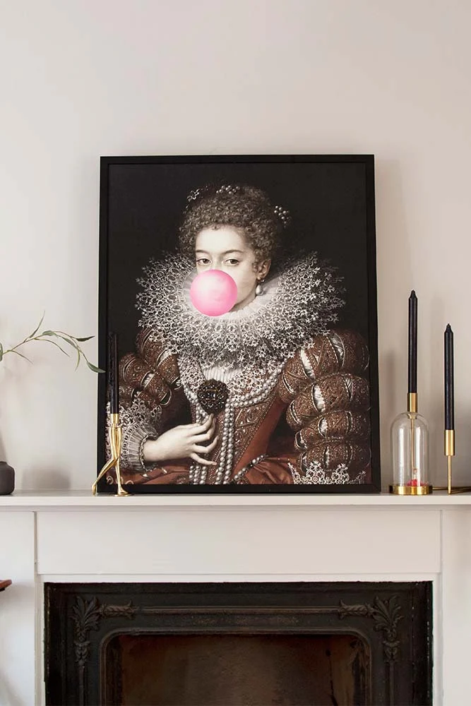 Pink Bubblegum Queen Portrait Canvas - Image 3