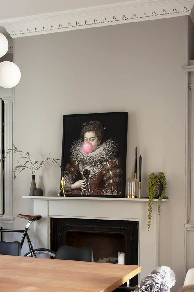 Pink Bubblegum Queen Portrait Canvas - Image 4