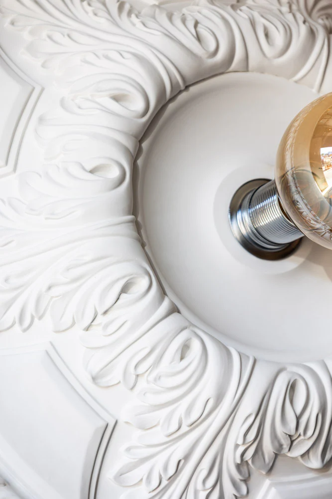 Ready-To-Paint Plaster Ceiling Rose Large - SAMPLE - Image 3
