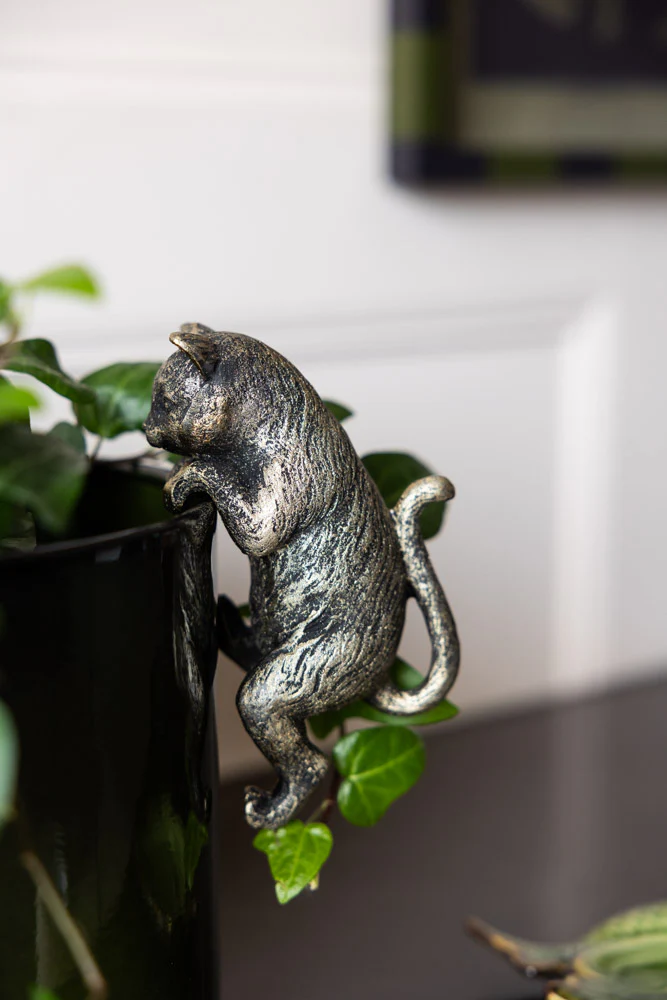 Large Set of 2 Climbing Cats Hanging Decorations - Image 4