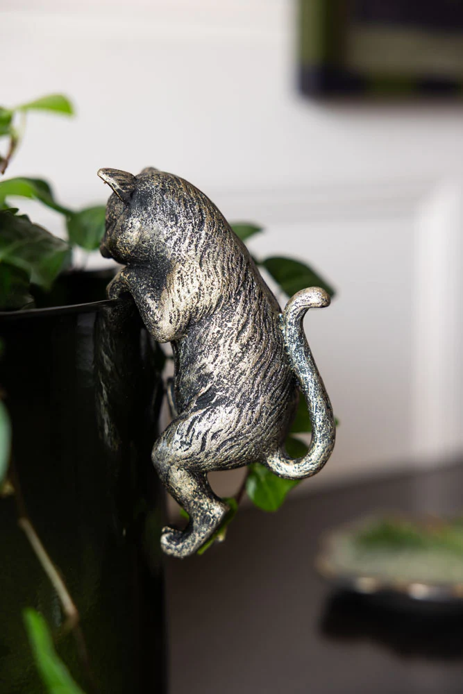 Large Set of 2 Climbing Cats Hanging Decorations - Image 9