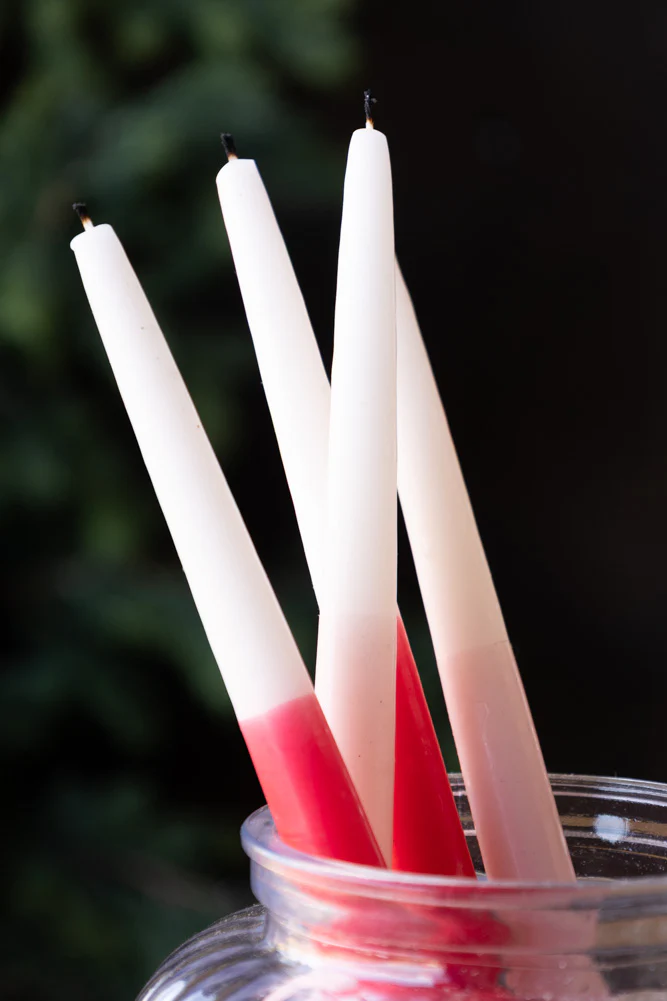 Set Of 2 Ombre Red Dinner Candles - Image 5