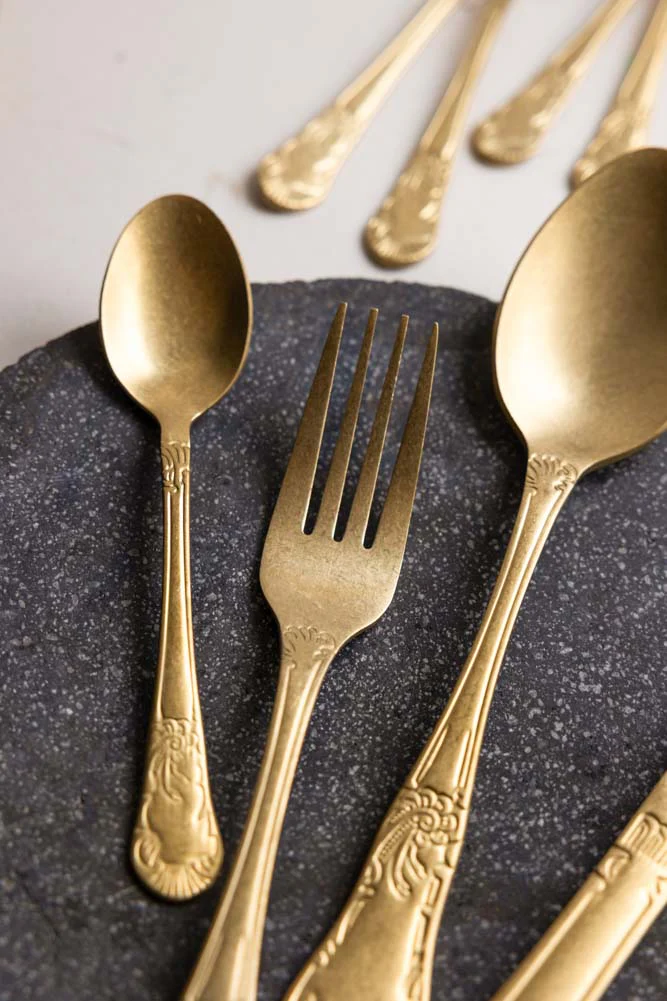 Set of 24 Antique Gold Cutlery Set - Image 7