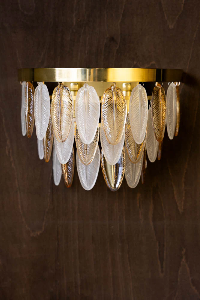 Stunning Art Deco Glass Feather Wall Light - Image 10