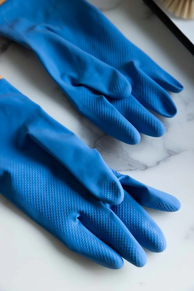 Tattoo Sleeve Washing Up Gloves - Image 3