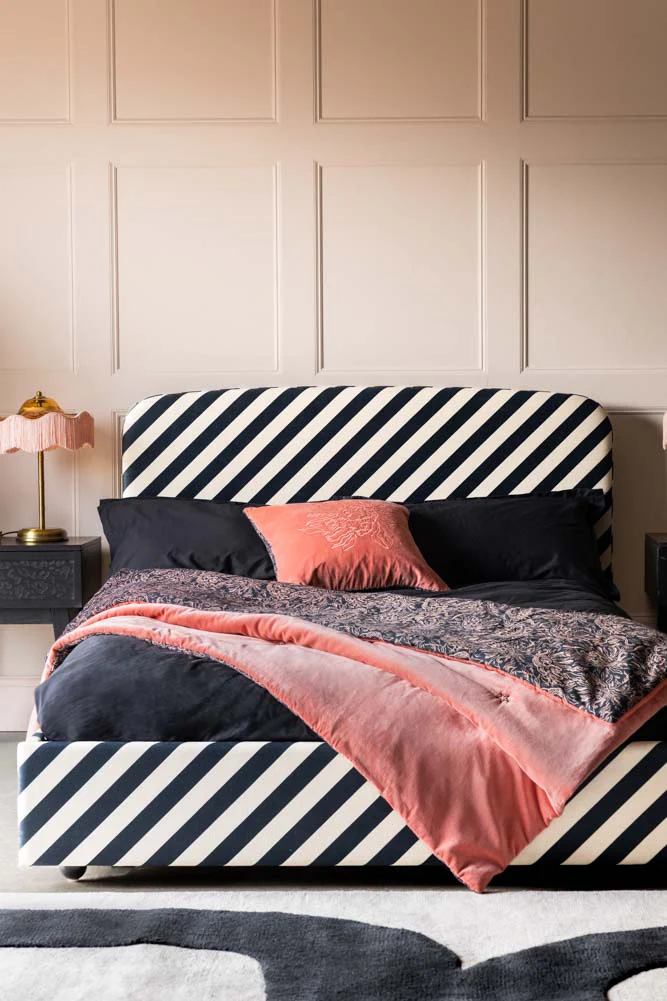 The Jagger Ottoman Bed in Studio Stripe Velvet Sand & Black - Available in 2 Sizes - Image 3