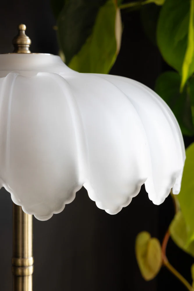 White & Gold Desert Table Lamp - Image 3