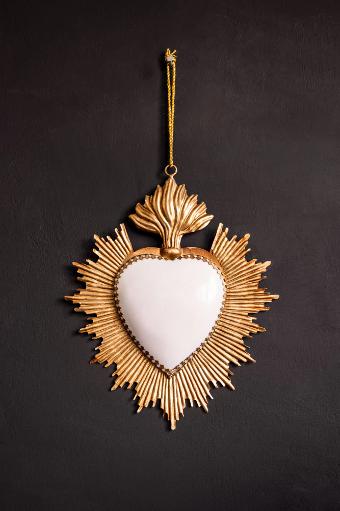 White Milagro Heart Wall Hanging Decoration - Image 2