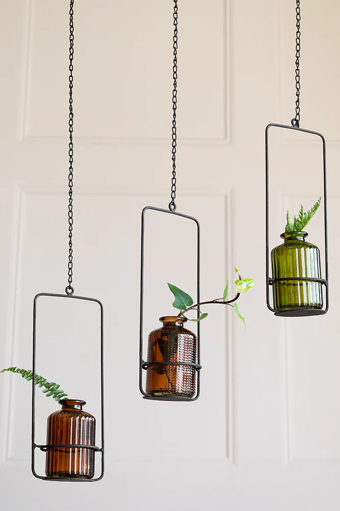 Wire Glass Bottle / Vase Holder